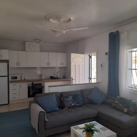 Vista Soleada Apartment *